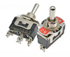 Interrupteur Inverseur unipolaire à levier SPDT ON-OFF-ON 250VAC/6A